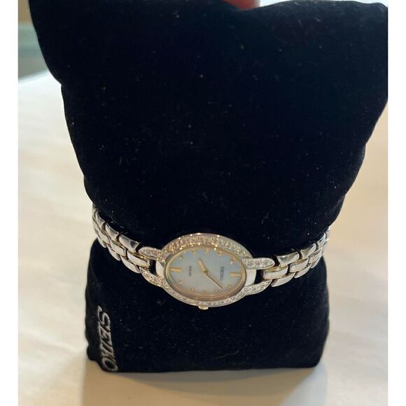 Seiko Women's Quartz Watch NWOT - Picture 5 of 6